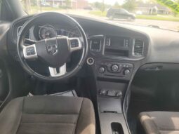 
										DODGE CHARGER SXT full									