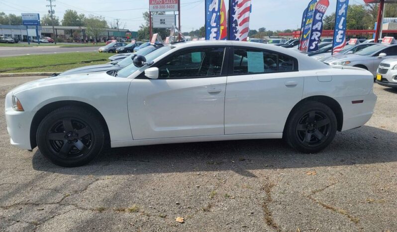 
								DODGE CHARGER SXT full									